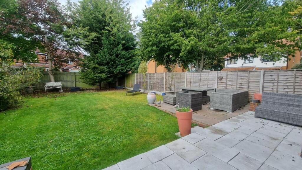 Bluebell House Home In Country Village. Nec/Stratford/Birmingham Solihull Ngoại thất bức ảnh