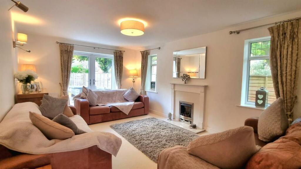 Bluebell House Home In Country Village. Nec/Stratford/Birmingham Solihull Ngoại thất bức ảnh