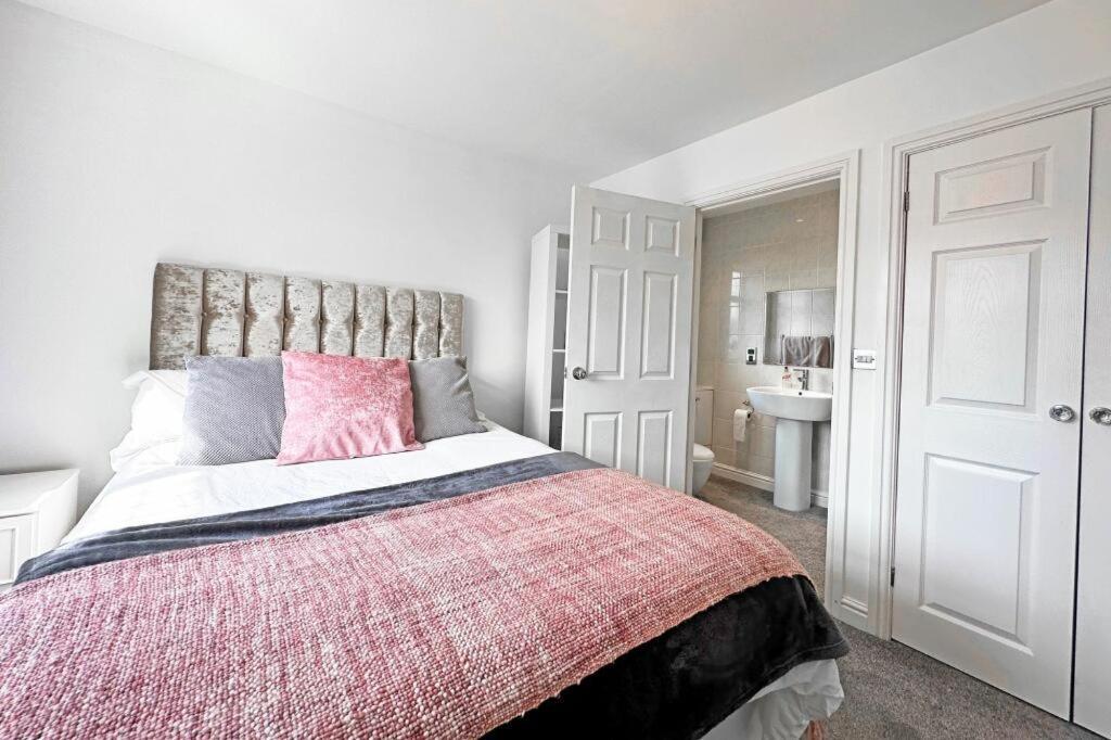 Bluebell House Home In Country Village. Nec/Stratford/Birmingham Solihull Ngoại thất bức ảnh